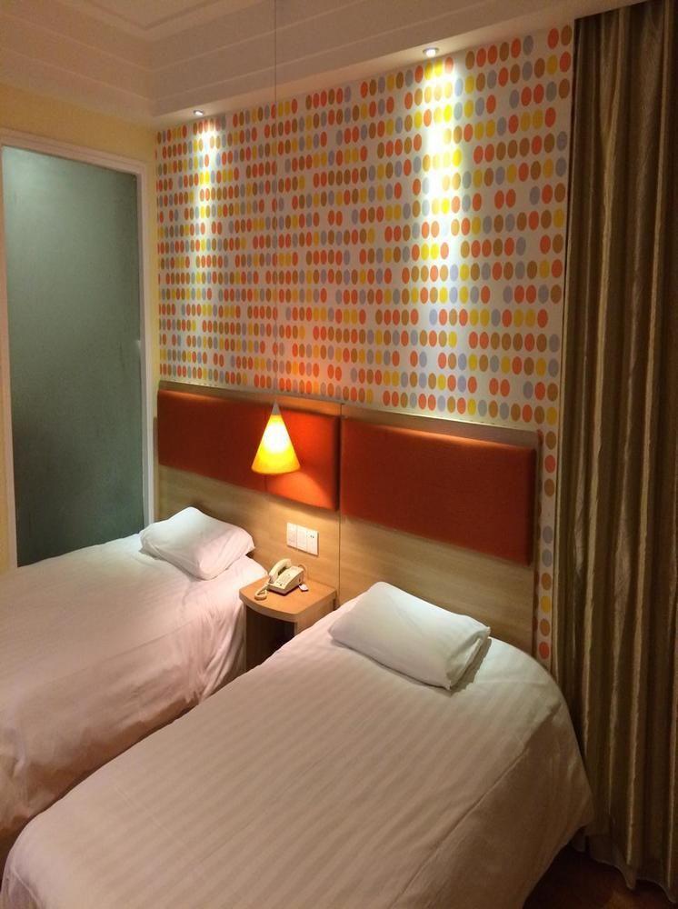 Home Inn Chengdu Kuanzhai Alley New City Square 외부 사진