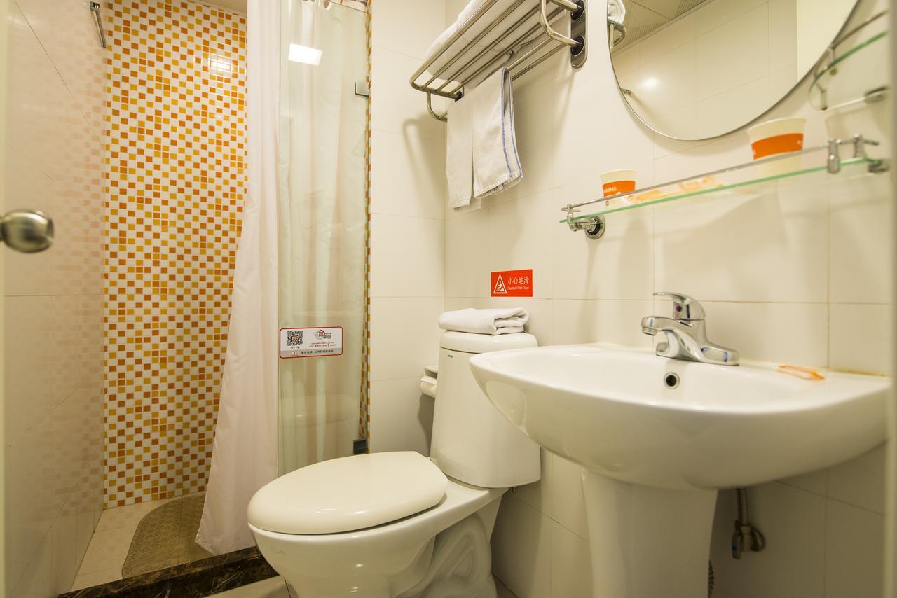 Home Inn Chengdu Kuanzhai Alley New City Square 외부 사진