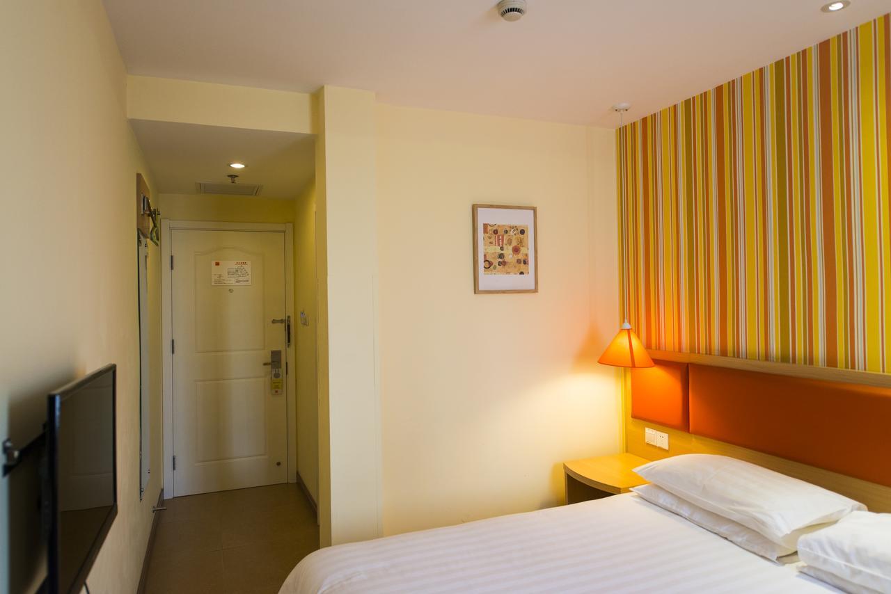 Home Inn Chengdu Kuanzhai Alley New City Square 외부 사진